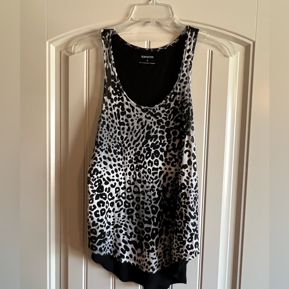 Express tank top size small